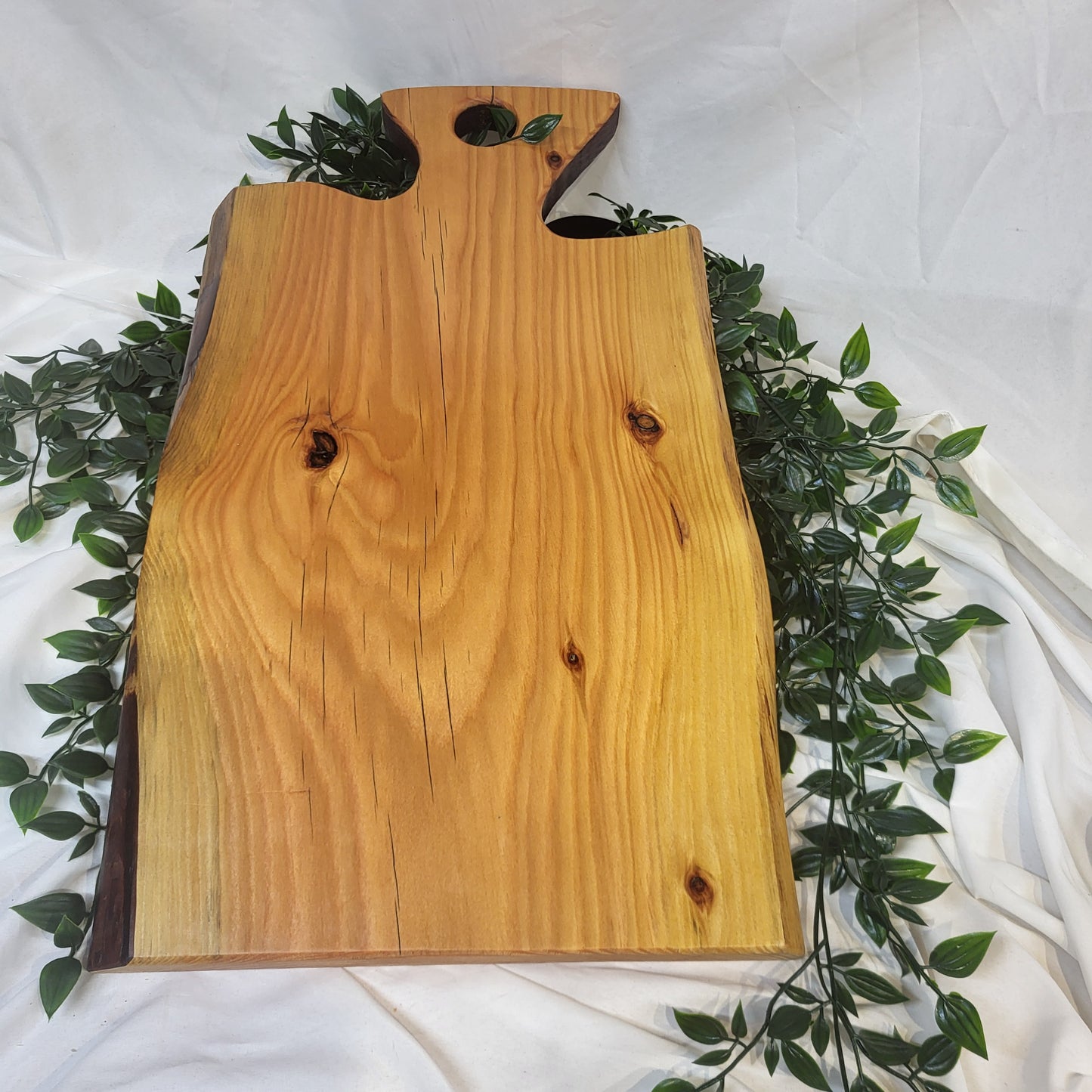 Live Edge Board - Medium