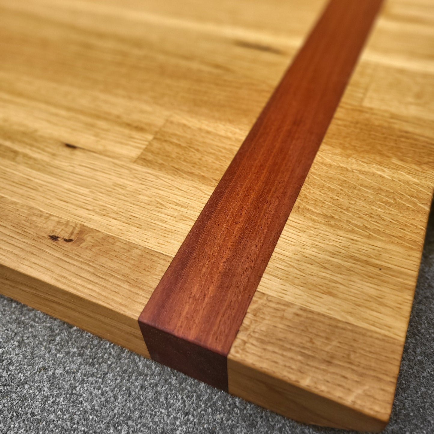 Heritage Oak Cutting Board with Sapele Accents